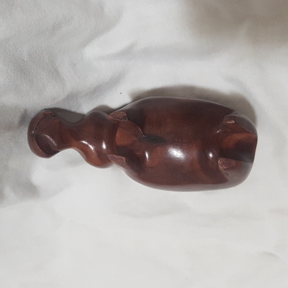 Hand-carved Wooden Hippo (originally from South Africa) - Picture 5 of 5